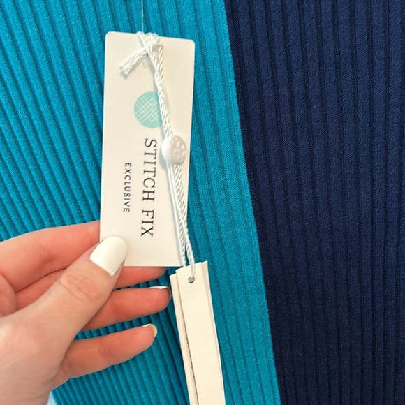 NWT Trina Turk VIVIKA 1 CREWNECK SWEATER - Picture 9 of 12